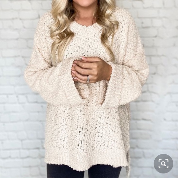 LAST💕 Oversized Taupe Popcorn Knit Pullover - Picture 4 of 8